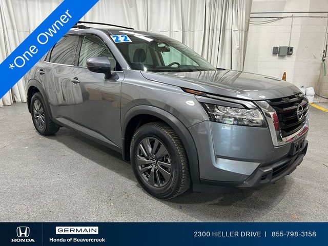 2022 Nissan Pathfinder SV 4WD photo