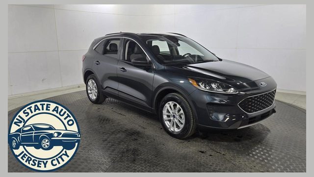 2022 Ford Escape SE Hybrid AWD photo