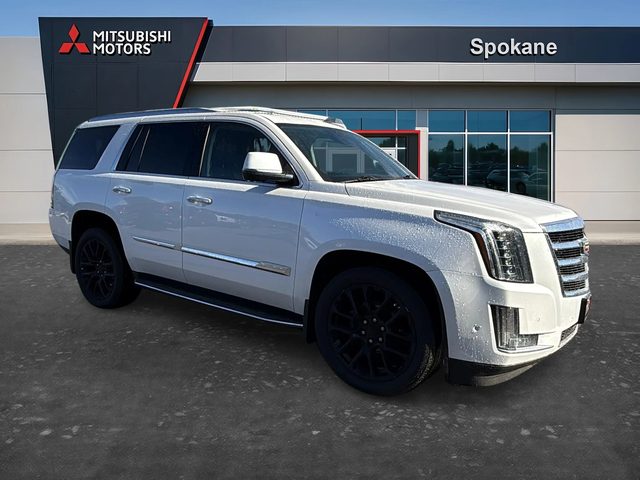 2017 Cadillac Escalade Luxury 4WD photo
