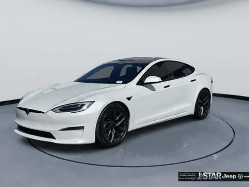 2021 Tesla Model S Plaid AWD photo