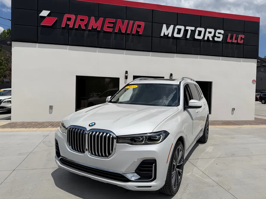 2022 BMW X7 xDrive40i AWD photo