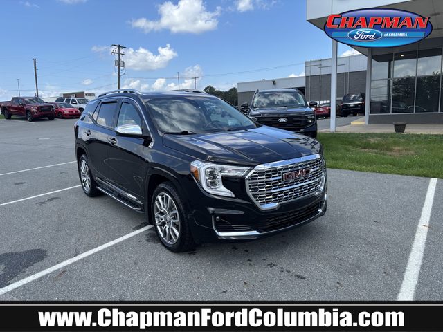 2022 GMC Terrain Denali AWD photo