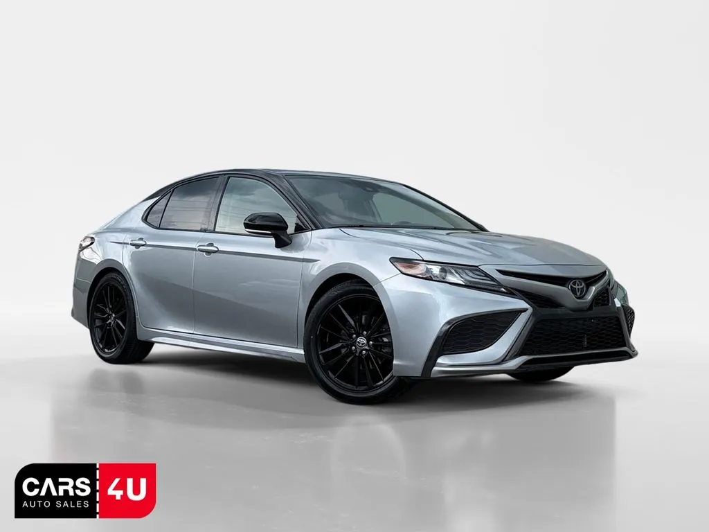 2022 Toyota Camry XSE FWD photo