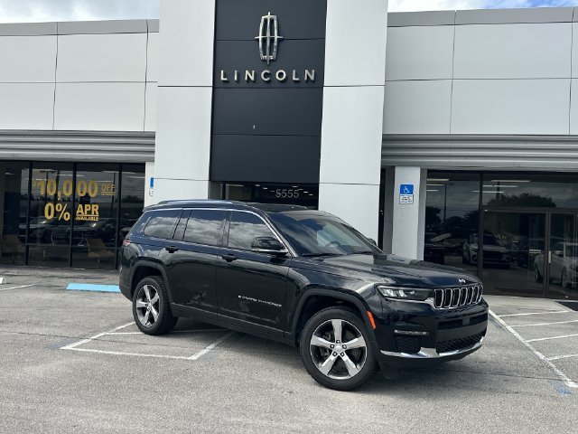 2022 Jeep Grand Cherokee L Limited RWD photo