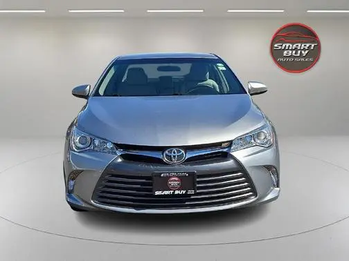 2015 Toyota Camry LE FWD photo