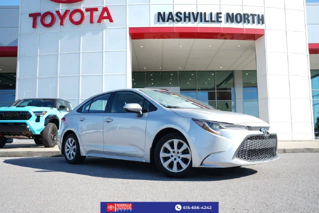 2022 Toyota Corolla LE FWD photo