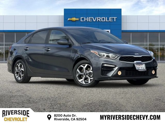 2019 Kia Forte LXS FWD photo