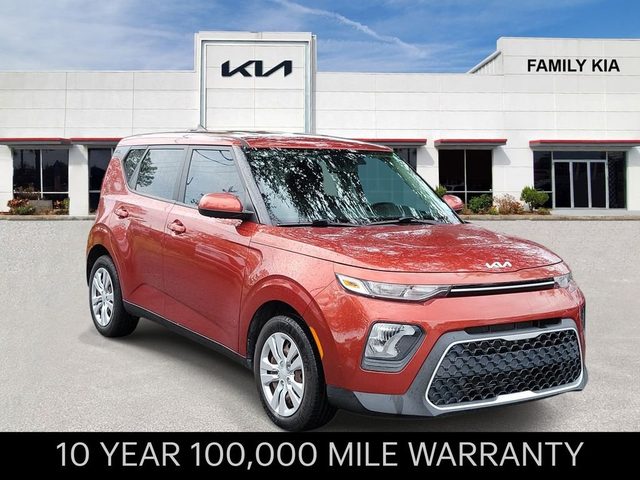 2022 Kia Soul LX FWD photo