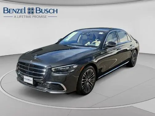 2022 Mercedes-Benz S-Class S 500 AWD photo