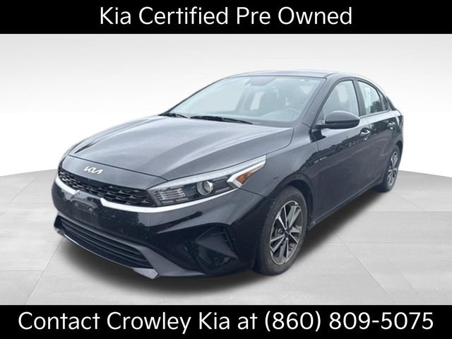 2022 Kia Forte LXS FWD photo