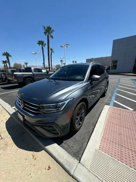 2022 Volkswagen Tiguan SE FWD photo