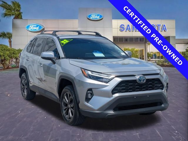 2022 Toyota RAV4 Hybrid XLE Premium AWD photo
