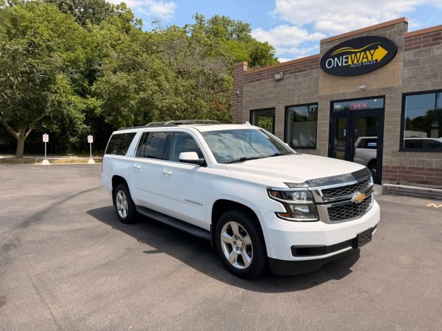 2016 Chevrolet Suburban LT 4WD photo