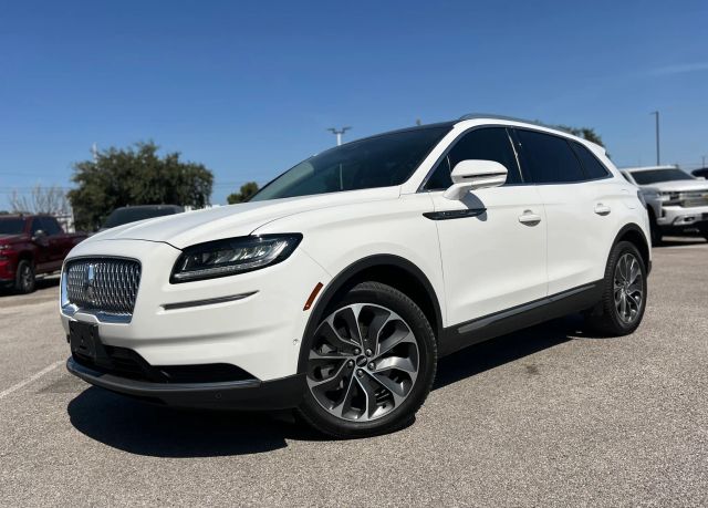 2022 Lincoln Nautilus Reserve FWD photo