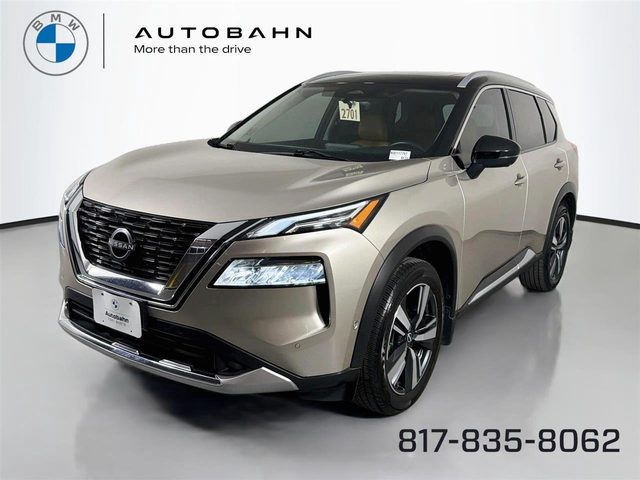 2022 Nissan Rogue Platinum FWD photo