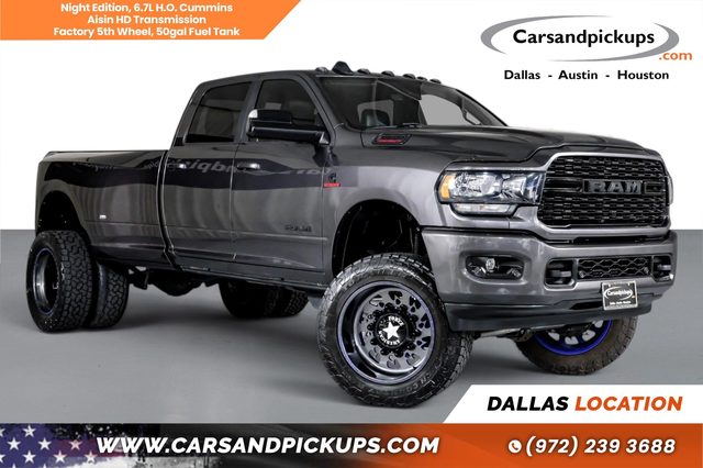 2022 Ram 3500 Big Horn 4WD photo