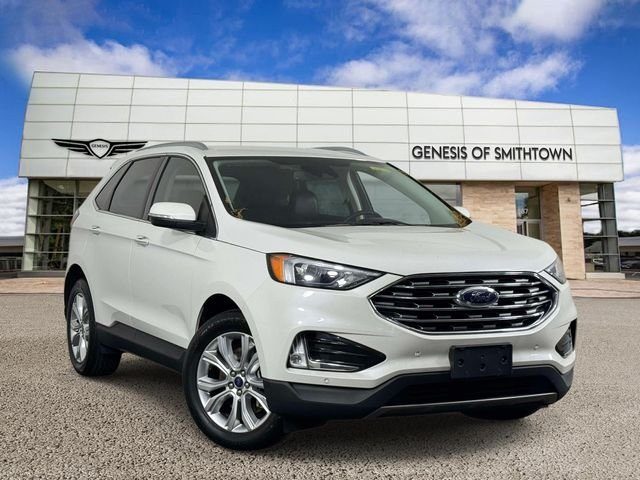 2022 Ford Edge Titanium AWD photo