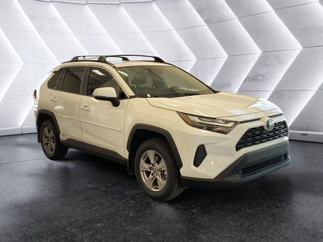2022 Toyota RAV4 Hybrid XLE AWD photo