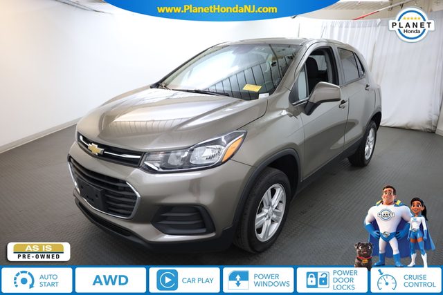 2022 Chevrolet Trax LS AWD photo