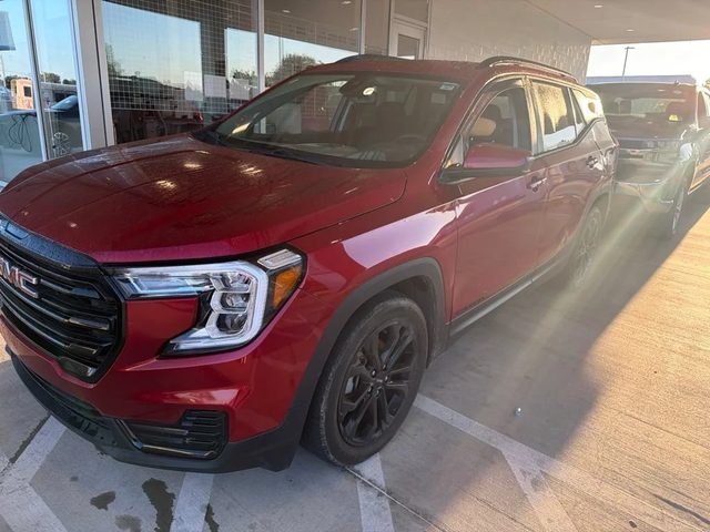 2022 GMC Terrain SLE FWD photo