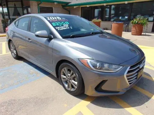 2018 Hyundai Elantra FWD photo