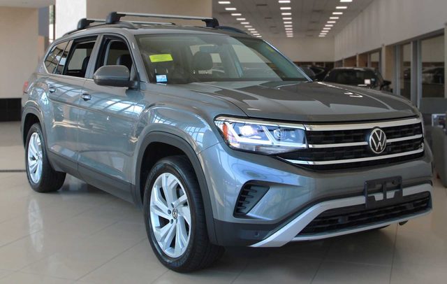 2022 Volkswagen Atlas 2.0T SE w/Technology AWD photo