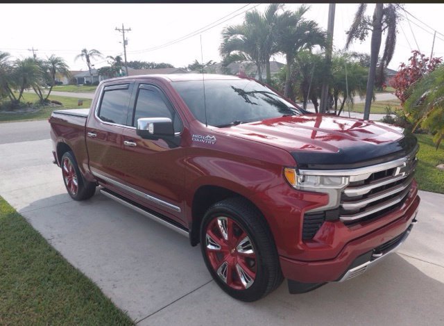 2022 Chevrolet Silverado 1500 High Country RWD photo