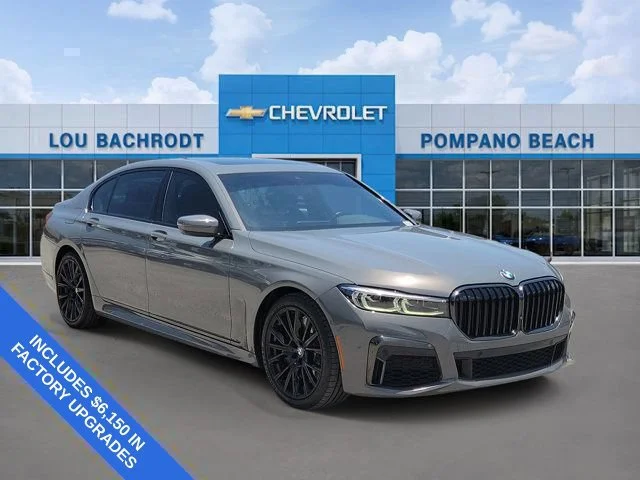 2022 BMW 7 Series 740i RWD photo