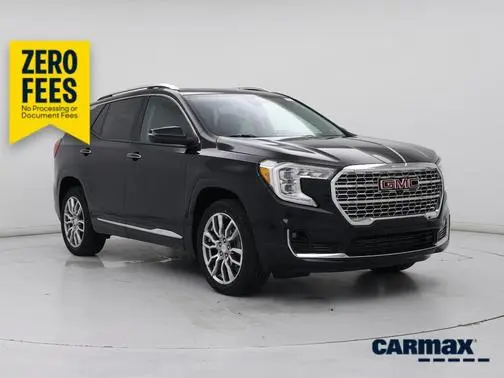 2022 GMC Terrain Denali AWD photo