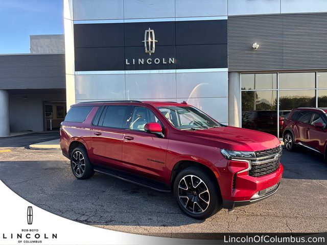 2022 Chevrolet Suburban RST 4WD photo