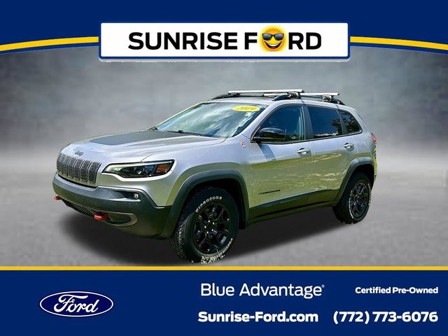 2022 Jeep Cherokee Trailhawk 4WD photo