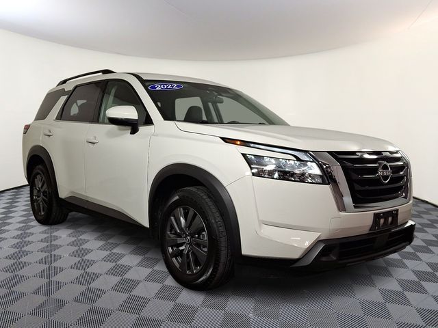 2022 Nissan Pathfinder SV 4WD photo