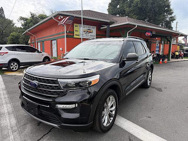 2020 Ford Explorer XLT 4WD photo