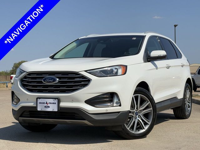 2022 Ford Edge Titanium AWD photo