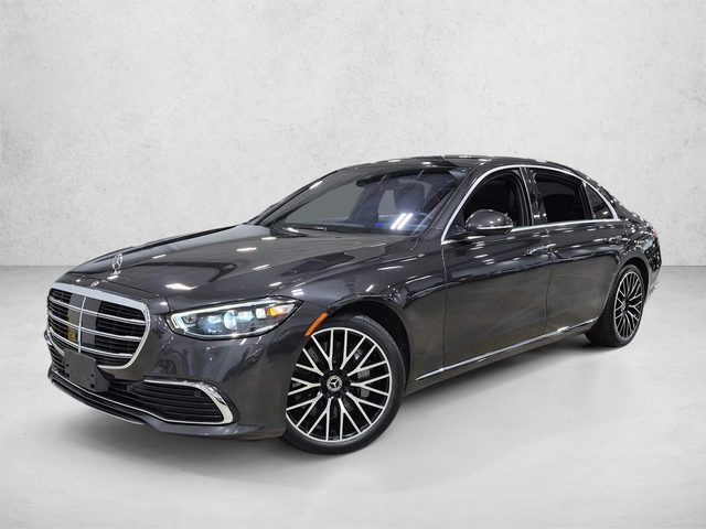 2022 Mercedes-Benz S-Class S 500 AWD photo