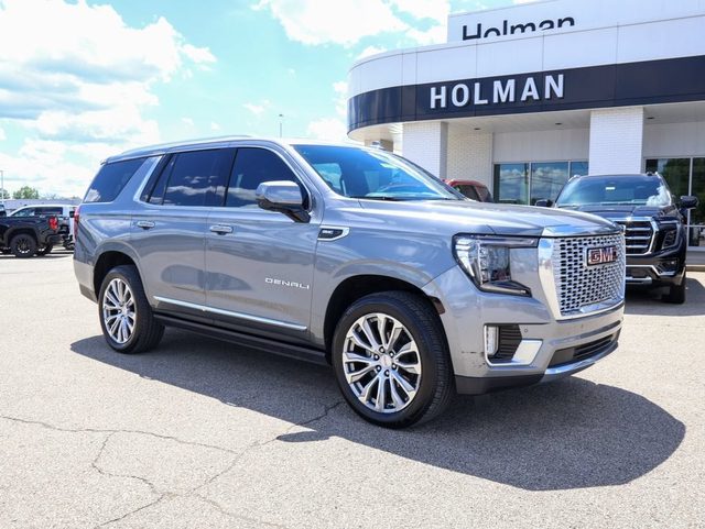 2022 GMC Yukon Denali 4WD photo