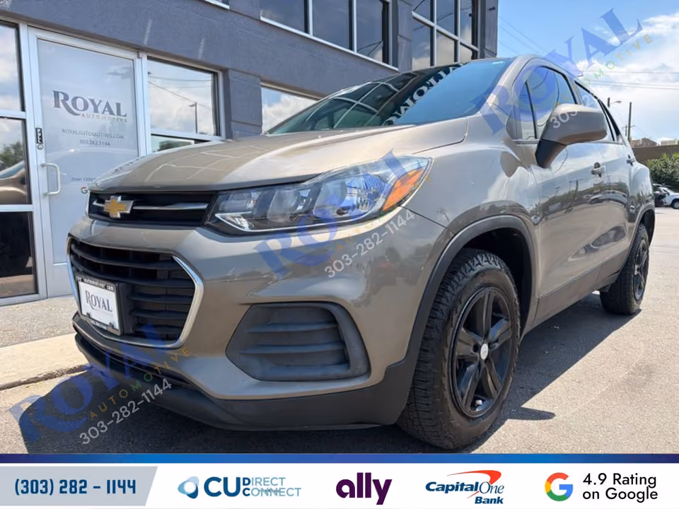 2022 Chevrolet Trax LS AWD photo