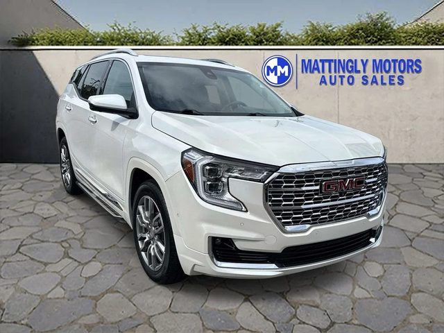 2022 GMC Terrain Denali AWD photo