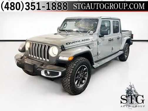 2022 Jeep Gladiator Overland 4WD photo