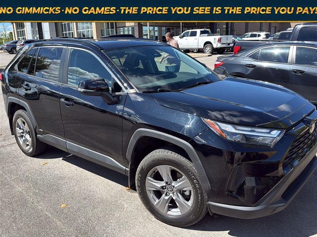 2022 Toyota RAV4 Hybrid XLE AWD photo
