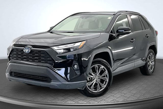 2022 Toyota RAV4 Hybrid XLE Premium AWD photo