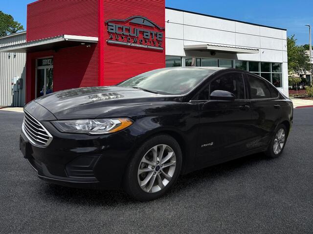 2019 Ford Fusion SE FWD photo