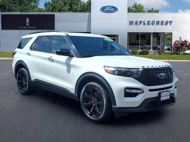 2022 Ford Explorer ST 4WD photo