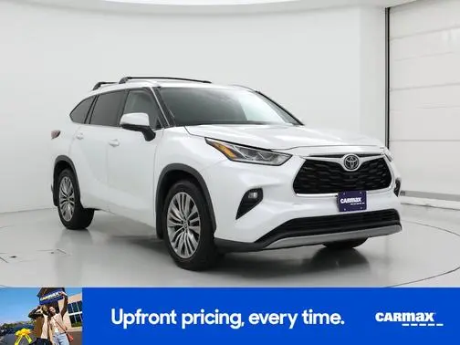 2022 Toyota Highlander Platinum AWD photo