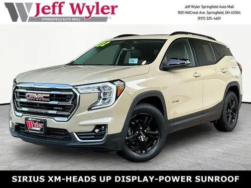 2022 GMC Terrain AT4 AWD photo