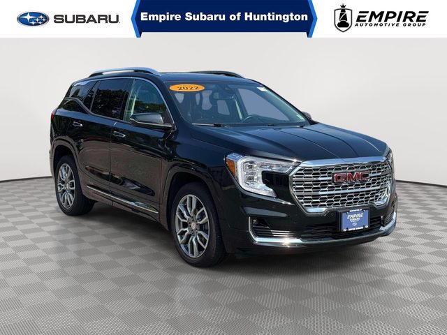 2022 GMC Terrain Denali AWD photo