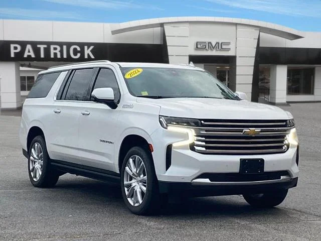 2022 Chevrolet Suburban High Country 4WD photo