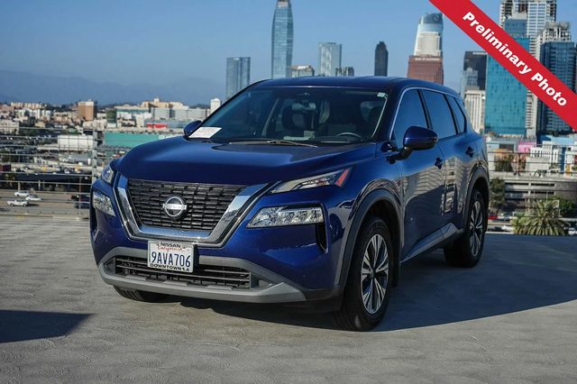 2022 Nissan Rogue SV FWD photo