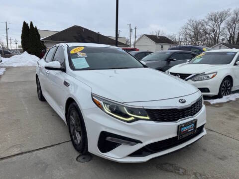 2020 Kia Optima LX FWD photo