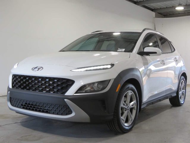 2022 Hyundai Kona SEL FWD photo
